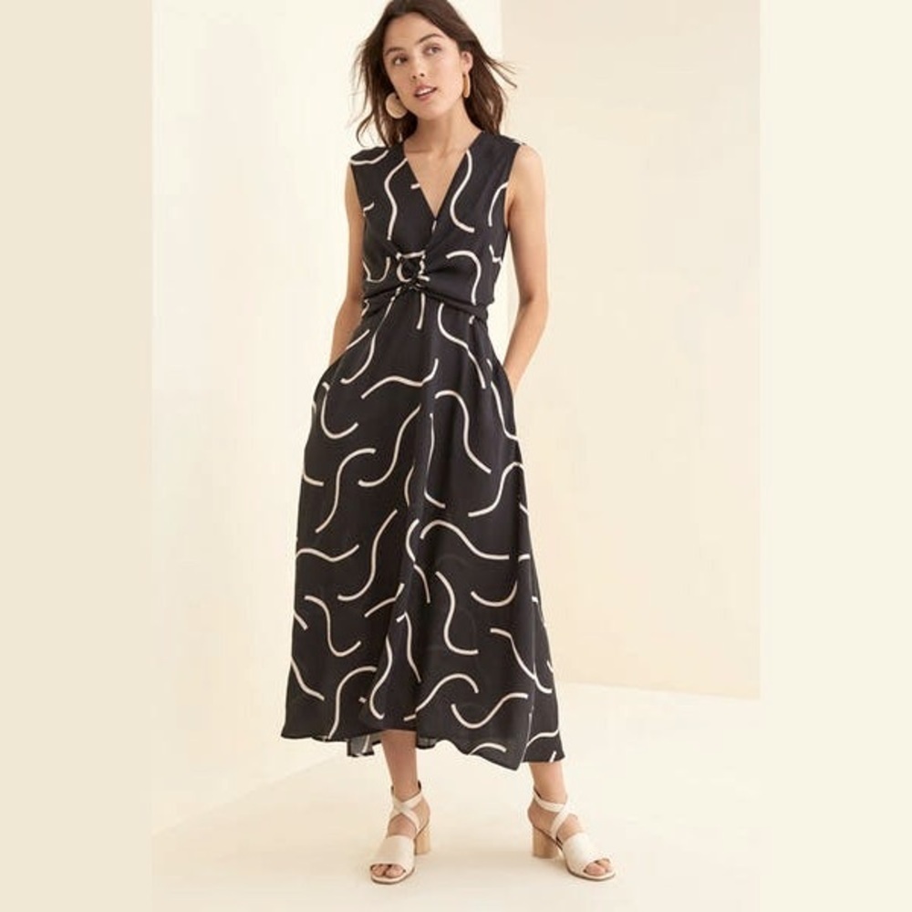Amour Vert Black and White Wave Pattern “Olive” Viscose Knot Front Midi Dress 2X